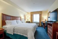 Hampton Inn Pine Grove - Pet friendly