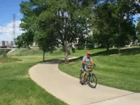 Charming Studio 2 Blocks from Light Rail & Downtown Bike Path!