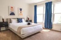 The Southern Peach Mansion - Entire Home in the Heart of Atlanta, GA