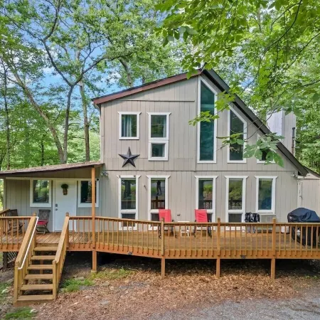Enjoy the scenic Pocono Mountains at this lovely and unique renovated home!