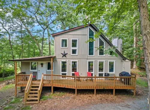 Enjoy the scenic Pocono Mountains at this lovely and unique renovated home!