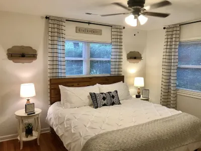 Hutch’s Mountain Cottage- Serene, Clean, & Cozy! 탈룰라 고르게 주립공원 주변 호텔