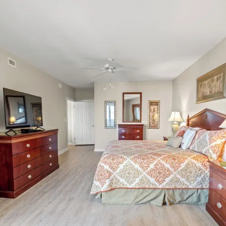 Royale Palms 2Br Oceanview 14th Floor with Pool Passes! Reduced Summer Rates!
