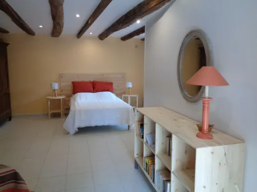 beautiful house 18th cen time fans of old stones and history Hotel a Siorac-en-Perigord