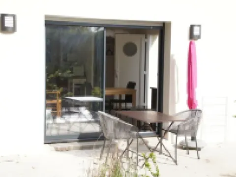 Land / Sea / Landes- Pink Granite Coast