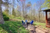 Cozy Cabin in Warm Springs near FDR State Park and Callaway Gardens