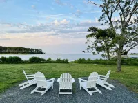 5 Star Bayfront with 4 Br and 2 Full Bathrooms - Room for Multiple Families