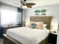 Kona Reef Resort Condo F16 - 10% Discount on 7 Day Booking - Pools