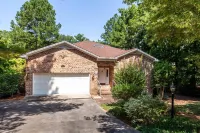 Golf front home with 8 beds