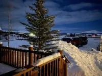 Cozy Two Bedroom Cabin Mountain Getaway!