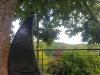 On your terrace at the foot of an oak tree, feel the Alsace's vibes ! 巴爾住宿飯店