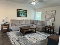 Sweet cozy  3-bedroom house in delightful downtown Montevallo