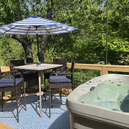 Creekside Cottage w/ Hot Tub near Asheville, Pet-Friendly