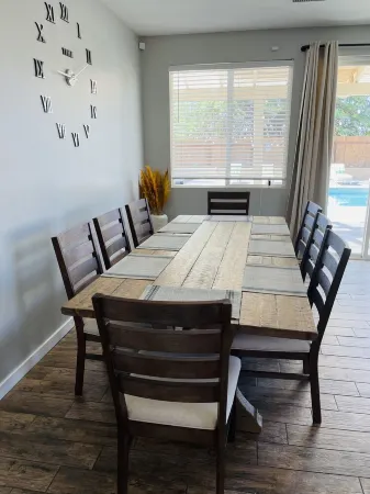 Beautiful Desert Retreat - Salt Water Pool & Spa