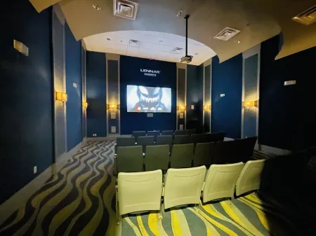 LUXURY RESORT & GOLF CONDO MIN CLOSE TO DISNEY Отели рядом с достопримечательностью «ChampionsGate Golf Resort»