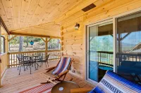 NEW Cabin 15 min to Asheville with Blue Mountain Views!