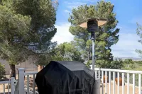 Luxury Three Bedroom Home with Amazing Views Near Sedona & Wineries