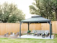 Modern & Serene Home in Midland - Fast WiFi, King Beds, RO, Gazebo, & Firepit - 4-Star