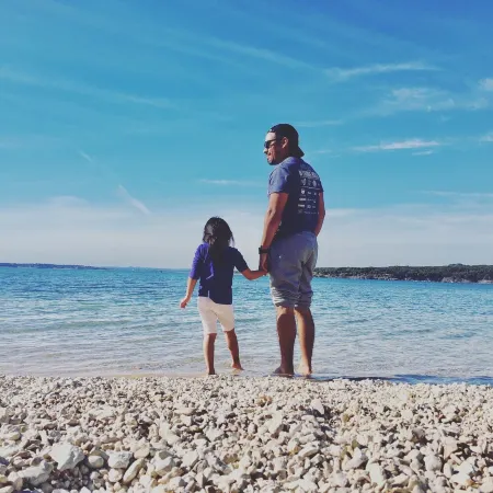 Beautiful hilltop lake house