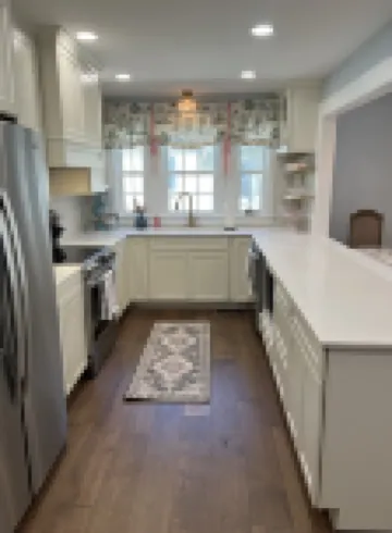 6-bdrm house, complete renovation, 1 mile from historic downtown, quilt museum