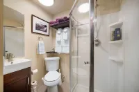 Adventures at Angel's Landing await you! Apartment in large mountain home for 3.