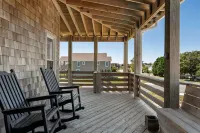 5 minute walk to ocean with opt heated pool, hot tub,game rm & tons of amenities