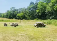 Converted barn with great views, hottub, pool table, shuffleboard & firepit.