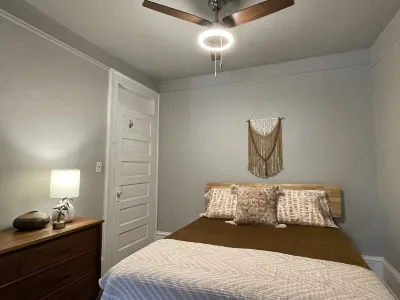 The Downtown Duck on King Street - 2 Bedroom Flat