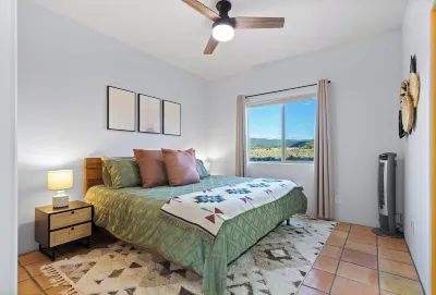 New Build! - Relax to the most Expansive sunsets east of the Rio Grande.