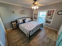 Beach get away with direct neighborhood beach access (pet friendly.