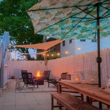 Gorgeous Apt, Pets, Hot Tub & Fire Pit, Walk --> DT Frederick