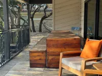 Lakeway Waterfront,  Lake Travis, Private Dock & Hot Tub Hotels in Lakeway