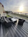 Mila vacation apartment with direct sea view and small sauna Hotels in Laboe