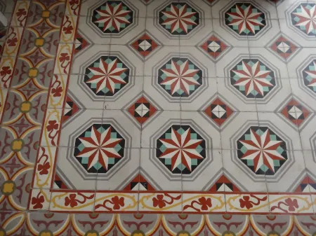 "Old Center" Charming House with Terraces and Garage Отели в г. Арль