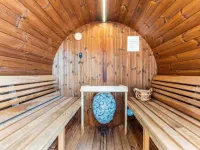 HOT TUB Firepit Sauna Peak to Peak Retreat Loft