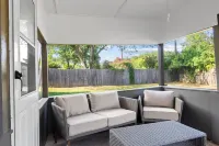 Two Adjacent Houses with a Private Pool Near DFW and the Stadium with Game Room