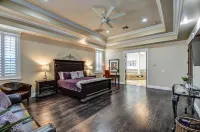 The Grand Resort, 1 Acre PropertyHuge Outdoor Space to Relax in the Sun