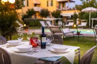 Apartment "Light Bleu" with pool, Villa Gabriella