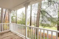 CHARMING Saluda on My Mind – 2min Walk to Downtown