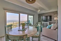 Aquarius 7th Floor Spectacular Beachfront View From Both Balconies, Pool & Spa!