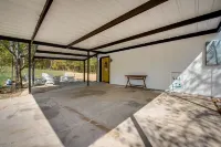 Afar Modern Vacation Home