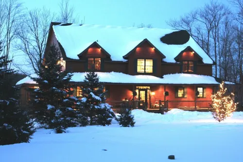 Woodland Trails Lodge on 130 acres with ponds and miles of private trails