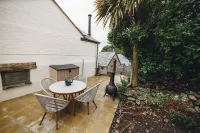 Amazing views over Beach and the sea.2 bedrooms Các khách sạn ở Saint Austell Bay