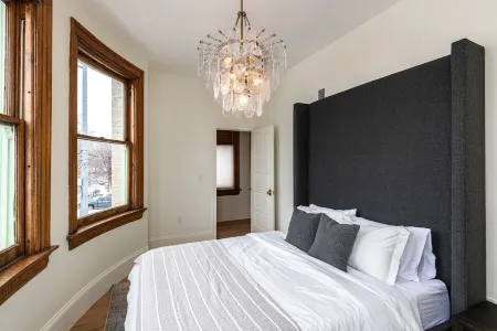 THE MANSION ON MONUMENT AVENUE!