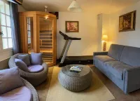 Logement Avec Piscine Couverte Chauffée et spa Privatifs, vue Panoramique