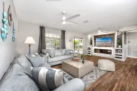 Paradise Palms • Heated Screened Pool • Family-Friendly • Near Siesta Key