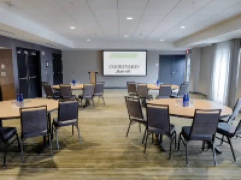 Courtyard Albany Clifton Park Hotels in Clifton Park