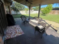 The Goode House - Spacious 5BR Home in Historic Southside, Walk to Kyle Field!!! Hotels near George H.W. Bush Presidential Library and Museum