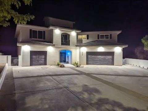 Exquisit Estate 7 Bed, 6 Bth w/ Infinity Pool & Spa. Unbelievable Views 7000sqft