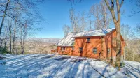 Breath-taking long-range views nestled in the heart of the Great Smoky Mountains